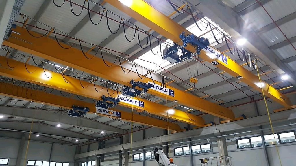 hoist crane